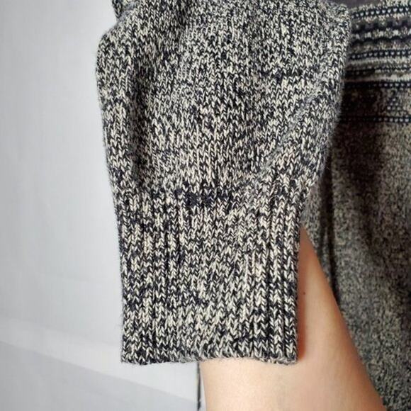 Urban Pipeline Geometric Crew Neck Knit Sweater L - Picture 3 of 10